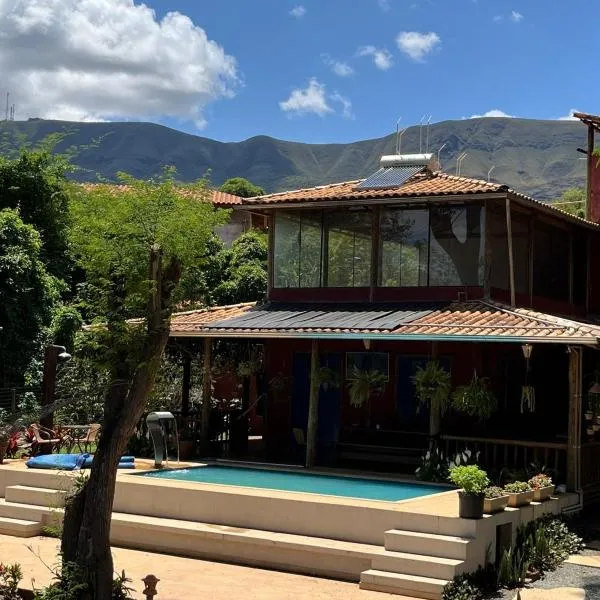 A Mi Manera Pousada , cerveja própria e Bistrô !，位于布鲁马迪纽的酒店