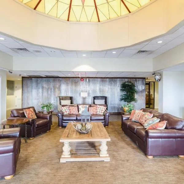 Quality Inn & Suites Ogallala，位于奥加拉拉的酒店