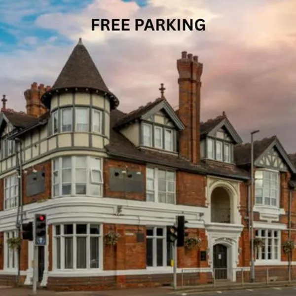 Best Western The Plough Hotel，位于北安普敦的酒店