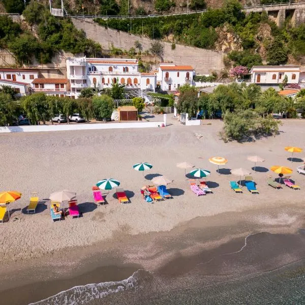 Testa di Monaco - Basic Beach Accommodations，位于卡普多兰多的酒店