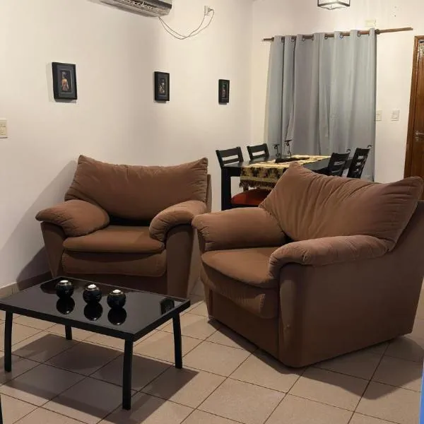 Yvyrá Duplex，位于埃尔多拉多的酒店
