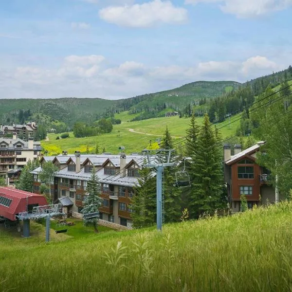 The Osprey at Beaver Creek, a RockResort，位于比弗河的酒店