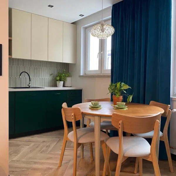 ZIELONE DRZWI Hajnówka，位于哈伊努夫卡的酒店