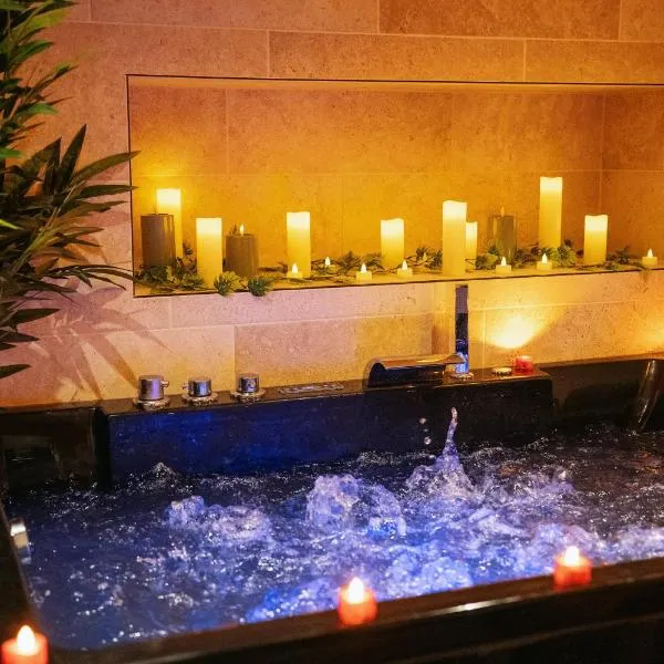 Mana Suite - Appartement de luxe avec Jacuzzi XXL，位于塔拉尔的酒店