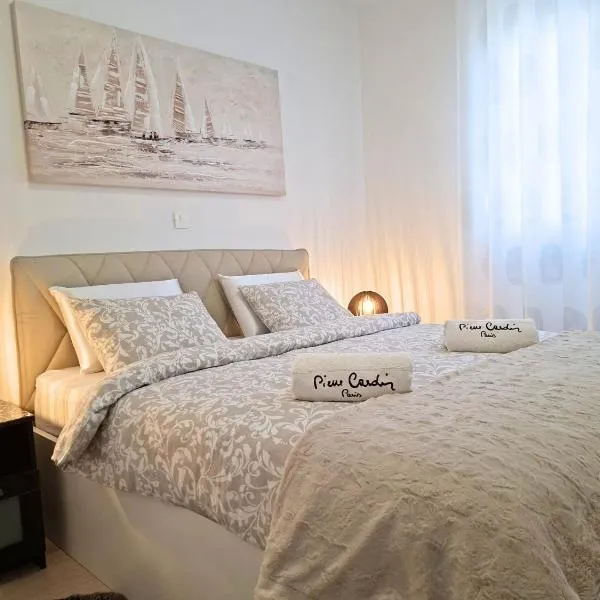 Apartment Verdi Split with free private parking space，位于斯普利特的酒店