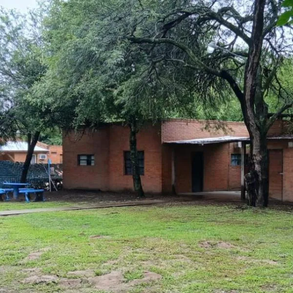 Finca La Huella II，位于圣地亚哥-德尔埃斯特罗的酒店