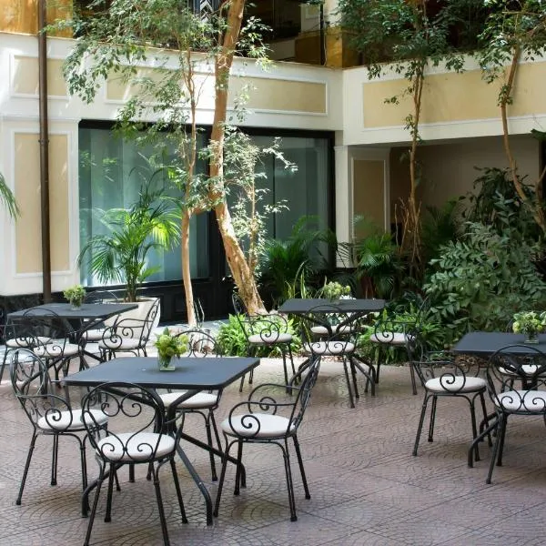 杜帕克星际酒店，位于帕尔马的酒店