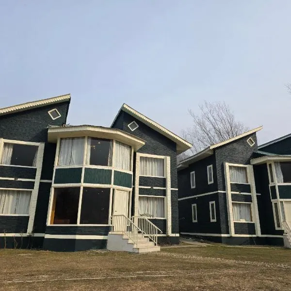 The Pinus Resort,位于帕哈尔加姆的酒店