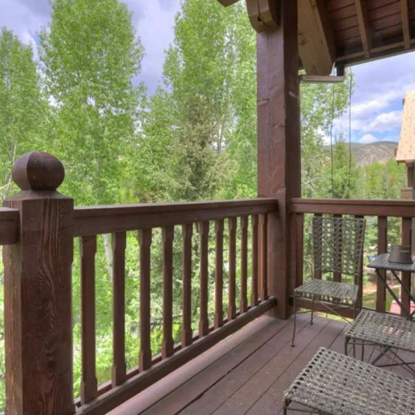 Lodge at Brookside, A Vail Resorts Property，位于埃文的酒店