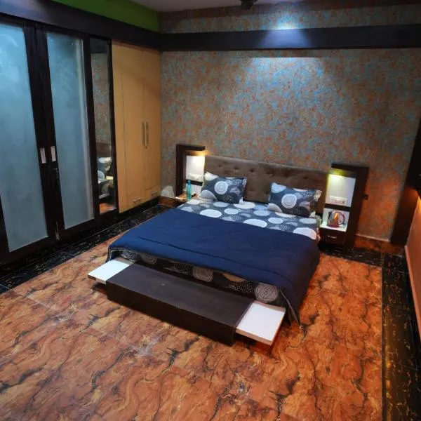 Hotel Konaaz Inn，位于阿里格尔的酒店