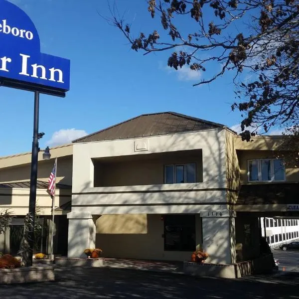 阿特尔伯勒汽车旅馆 ，位于Attleboro的酒店