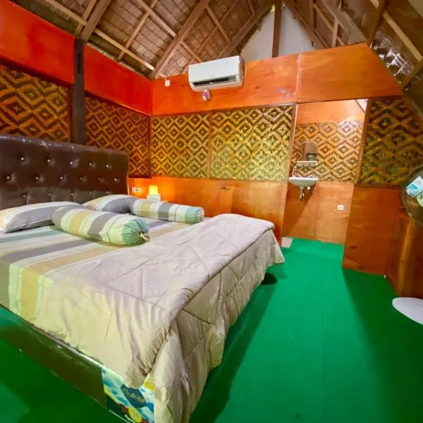 Eco-House Rammang-Rammang by Maningkala Village，位于Baloci的酒店