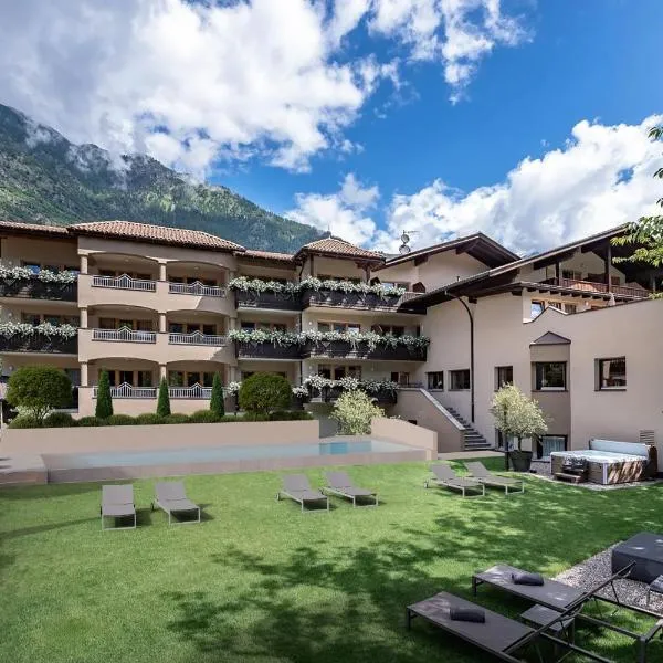 Hotel Kesslwirt，位于Ciardes的酒店