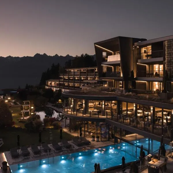 Chalet Mirabell，位于阿维兰奥的酒店