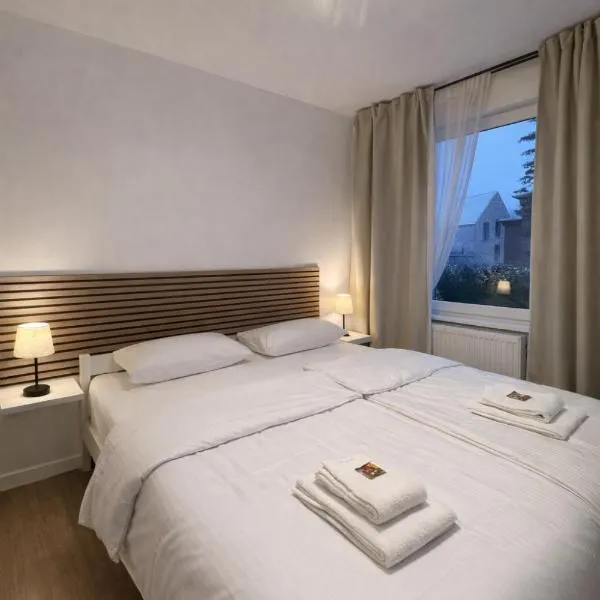 Boutique Hotel Celler Altstadt - 24h Check-in，位于策勒的酒店