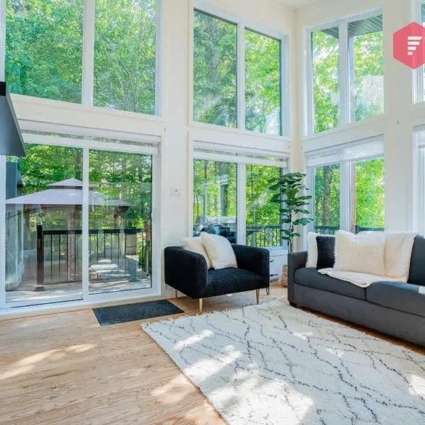 La Casa Ibéricos - Chalet Animaux acceptés à Pont Rouge - Resort près de Québec，位于Pont-Rouge的酒店