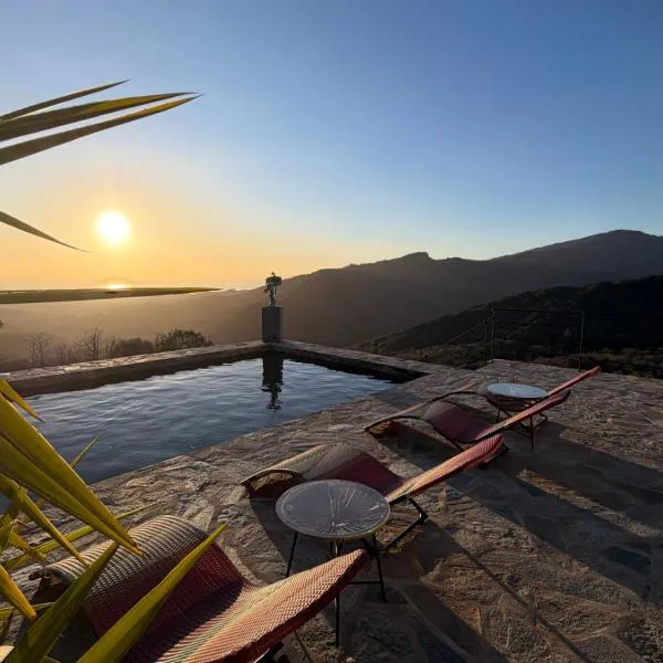 Domaine COLONNA SANTINI ,Chambre d hôtes Piscine, Spa，位于Porri的酒店