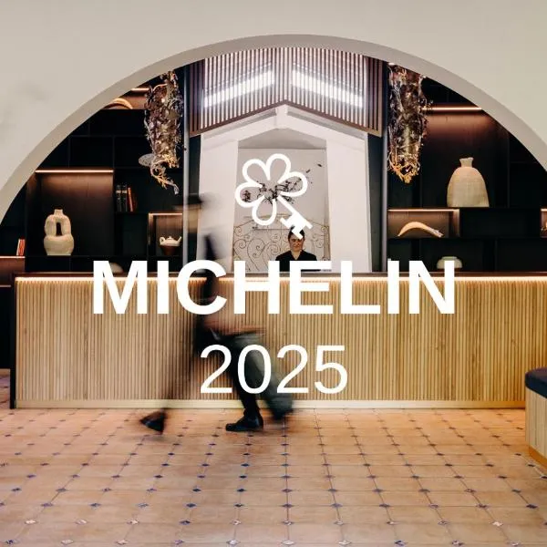 Hôtel Les Frères Ibarboure，位于比达尔的酒店