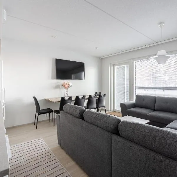 Spacious 1BR Apt. Next to Lake Näsijärvi | Sauna & Free Parking，位于坦佩雷的酒店