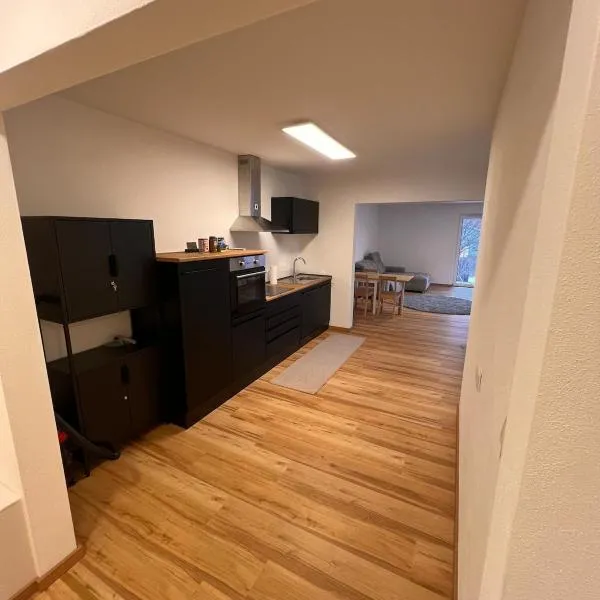 Modern Apartment 1 Graf - New!，位于格拉芬韦赫尔的酒店