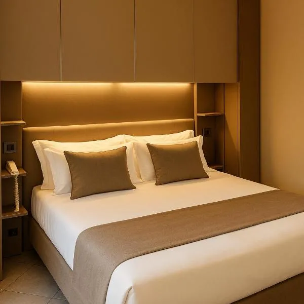 Hotel SoleMare，位于迪亚诺马里纳的酒店