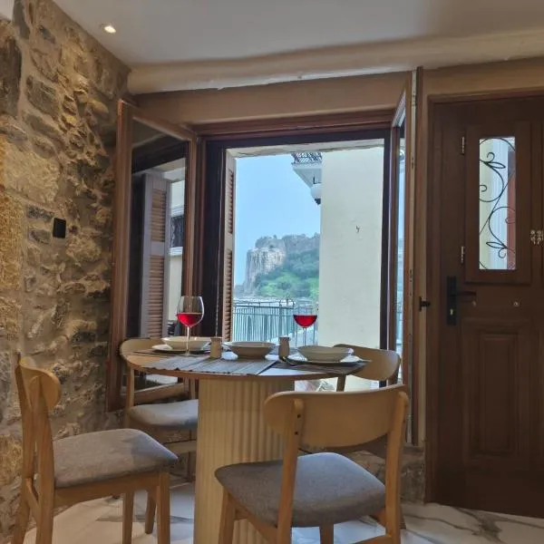 Castle View Serenity，位于科罗尼的酒店