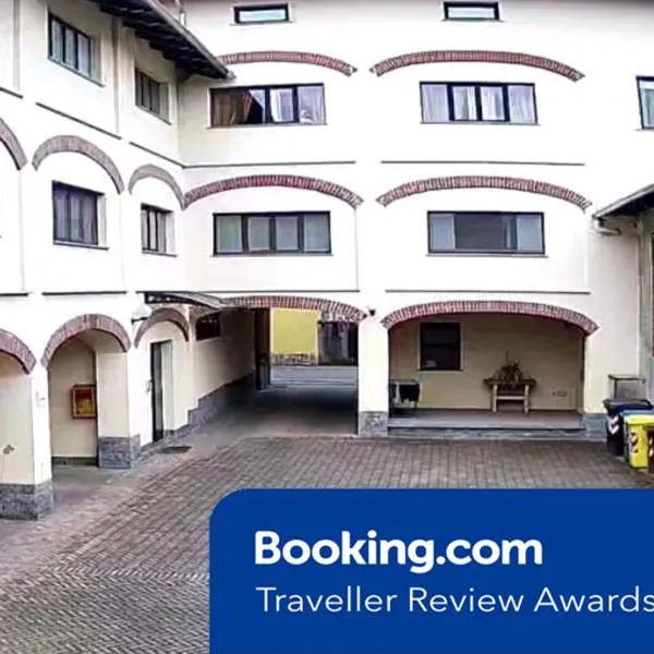 Corte Cacciatori，位于博尔戈塞西亚的酒店