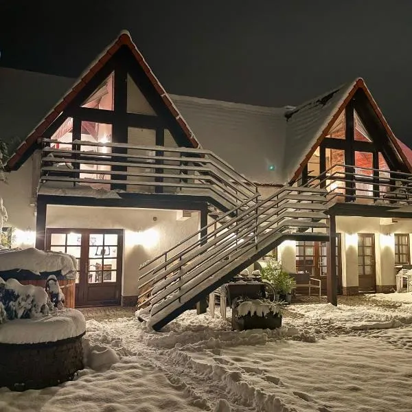 贝斯基德酒店，位于米卢夫卡的酒店