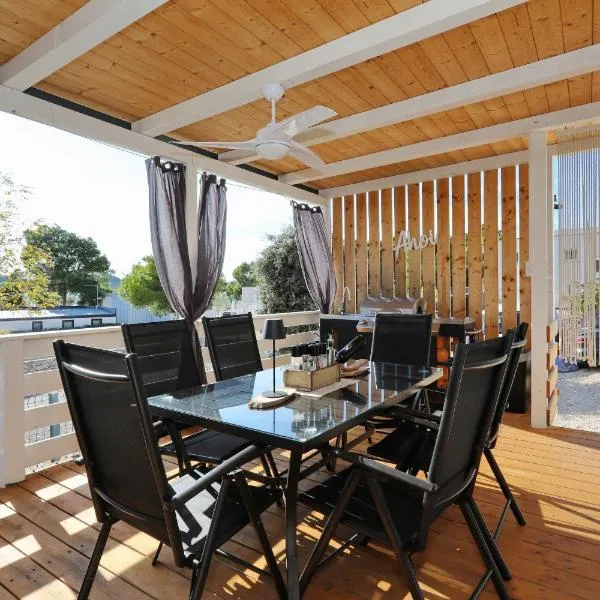 Ahoi Hause 10，位于德拉格的酒店