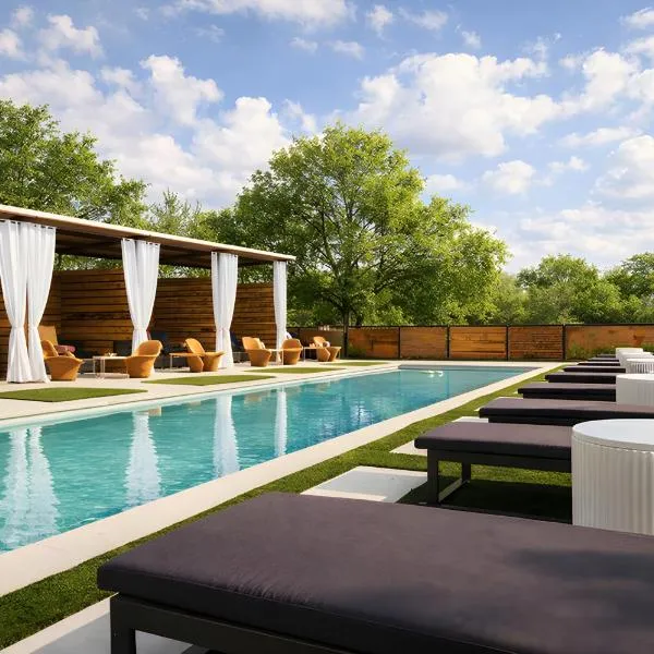 Melrose River Club Resort，位于圣马科斯的酒店