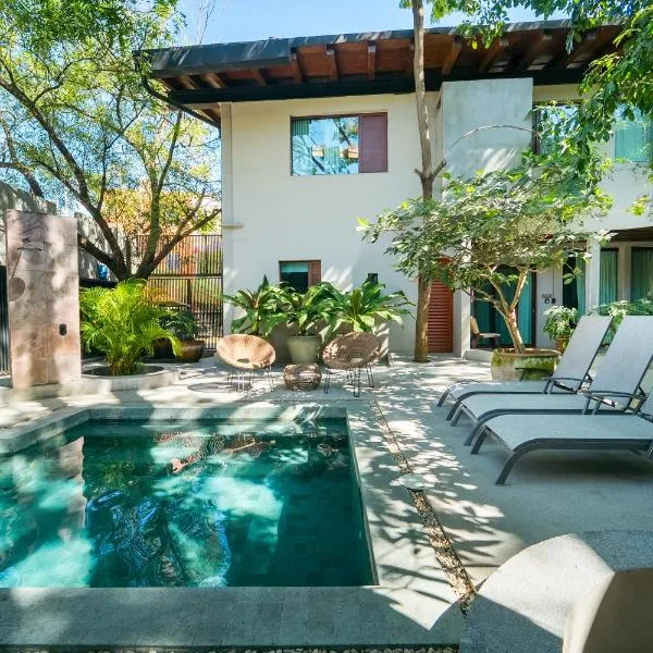 Welcome to Paradise - Luxurious Studio Oasis "Urania" with Pool and Lush Tropical Gardens，位于萨尤利塔的酒店