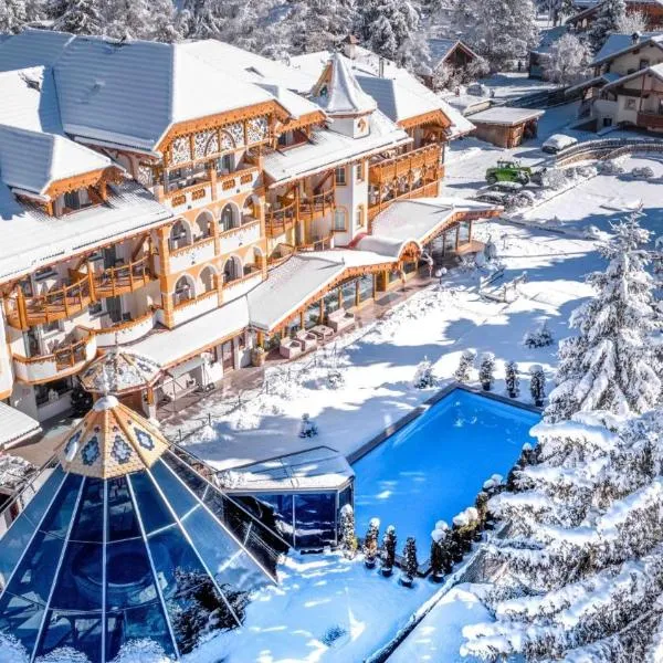Renè Dolomites Boutique Hotel，位于博萨迪法萨的酒店