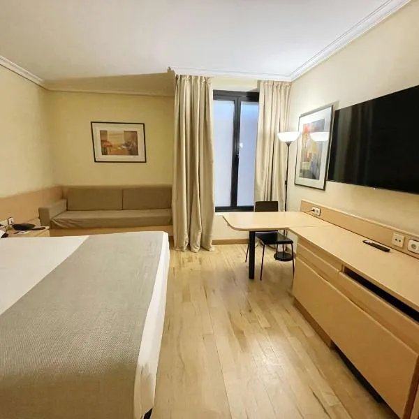 南方公园酒店，位于莱加内斯的酒店