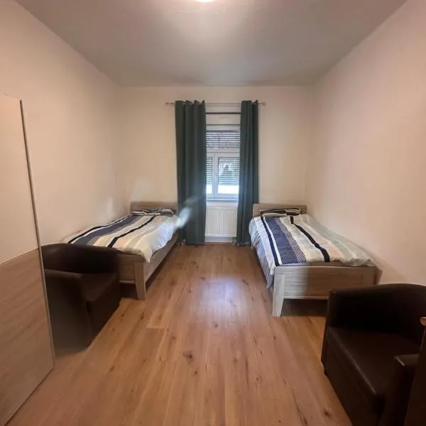 Monteurunterkunft nahe Tor 1，位于Leuna的酒店