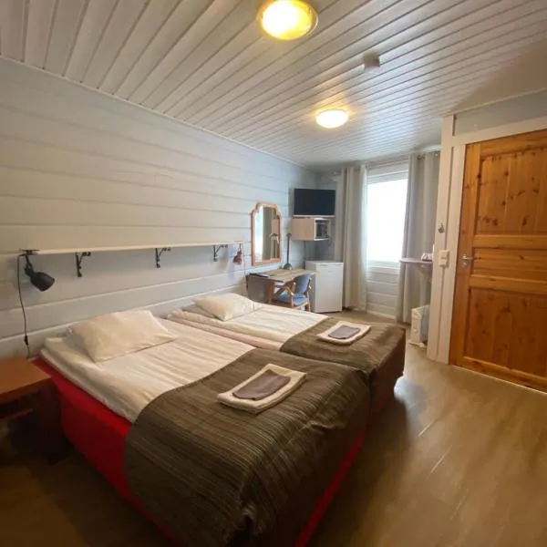 卡尔塔诺奇瓦里旅馆，位于艾内科斯基的酒店