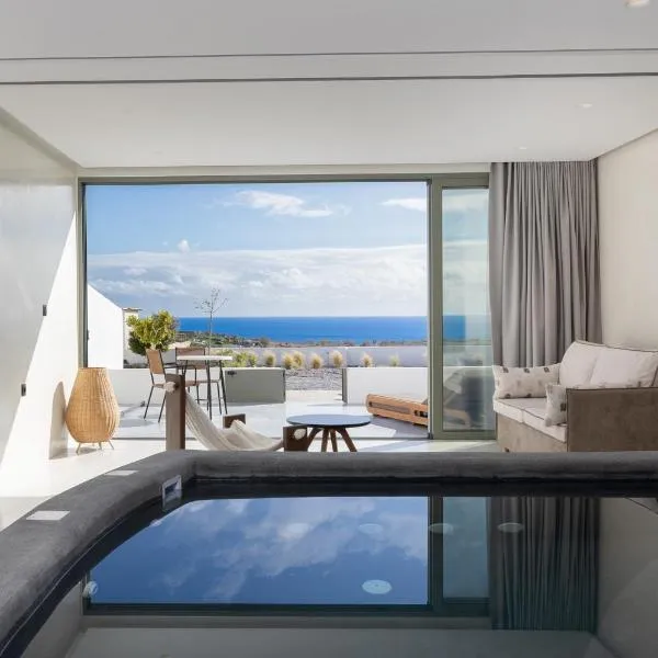 Acro Caldo Suites，位于阿克罗蒂里的酒店