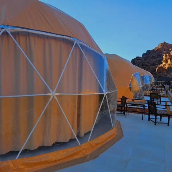 Wadi rum Rozana camp，位于瓦迪拉姆的酒店