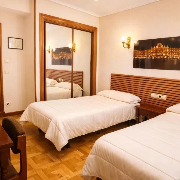 Hotel Castellano I，位于萨拉曼卡的酒店