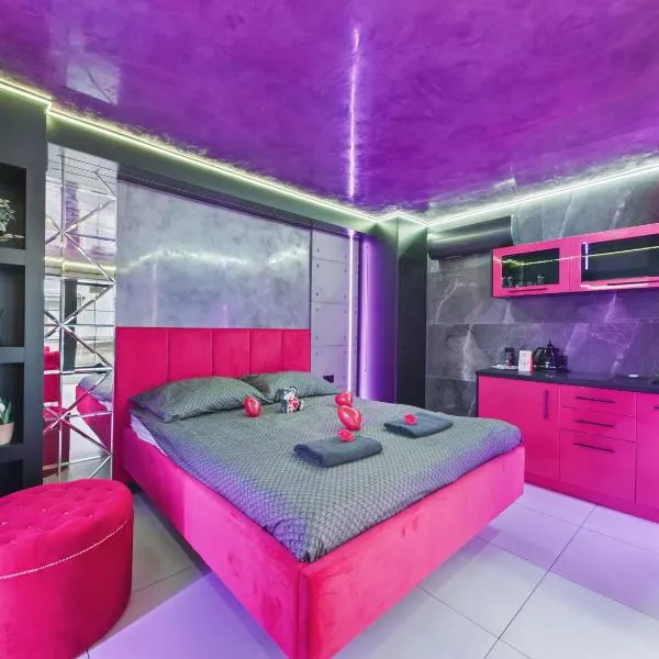 LoveAparts Marki Romantic Stay，位于马尔基的酒店