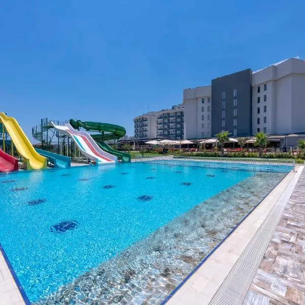 Palmora Lara Hotel，位于Aksu的酒店