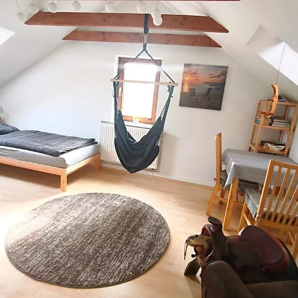 Gemütliches, ruhiges Zimmer mit eigenem Bad，位于维特的酒店