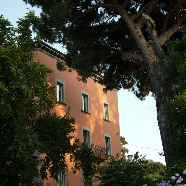 Merula Antica Dimora Agricola，位于Canonica的酒店