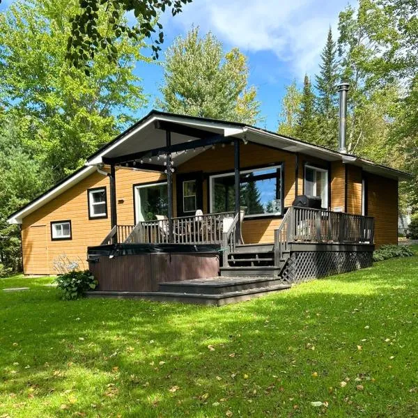 Chalet Le Shack O2，位于Stratford的酒店