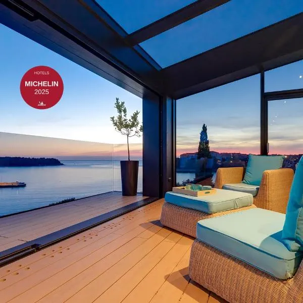 瓦尔萨比恩精品酒店，位于普拉的酒店