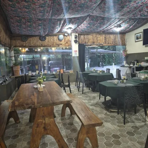 Pousada Casa Verde，位于Cordisburgo的酒店