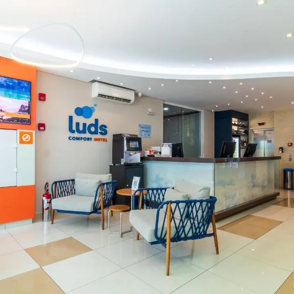 Luds Comfort Hotel，位于蓬塔格罗萨的酒店