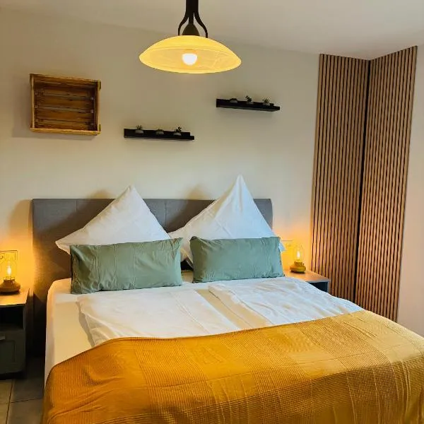 Modernes Apartment "Rebennah" Küche, Top Anbindung für Urlaub & Beruf，位于Platten的酒店