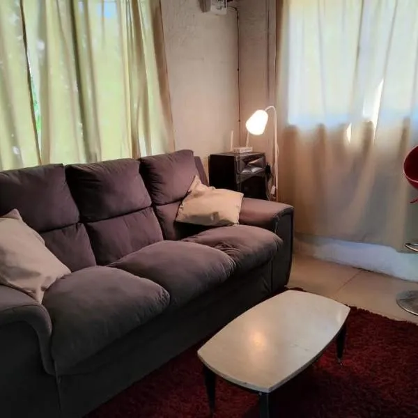 Casa tipo cabaña cerca del rio con todo，位于Aguas Corrientes的酒店