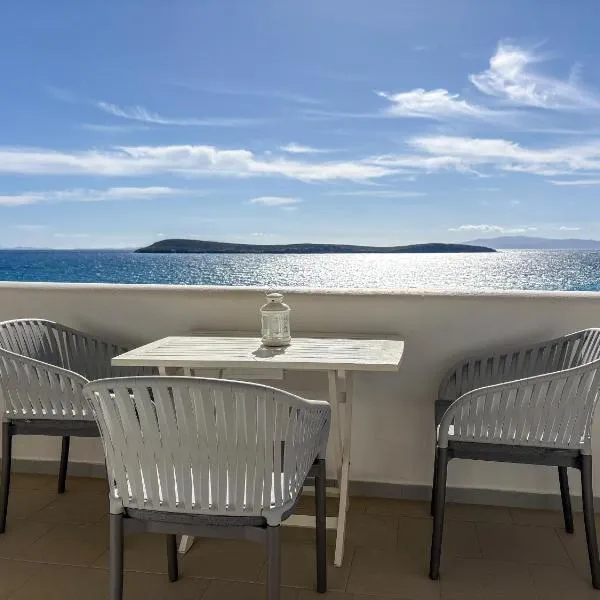 可林希公寓，位于德里奥斯的酒店