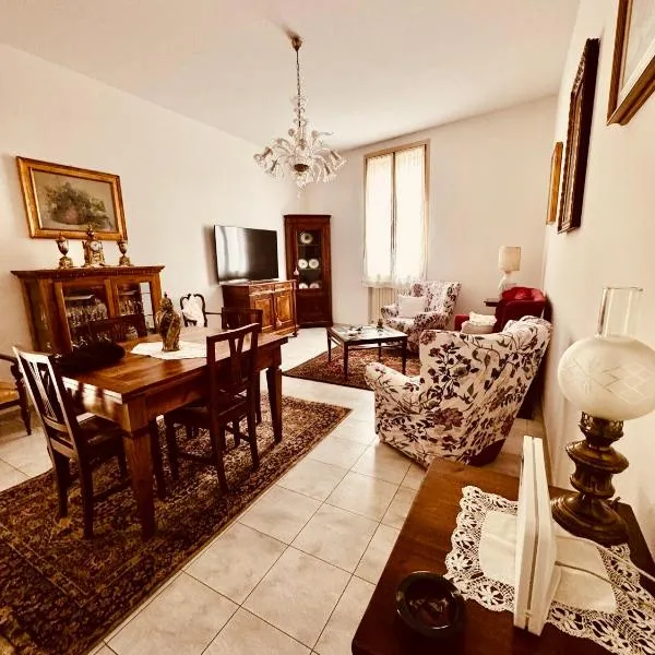 Novecento Apartment，位于弗利的酒店